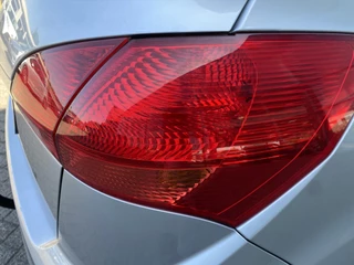 KIA Venga 1.4 CVVT 90pk EconomyLine / 15