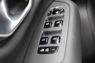 Volvo XC90 2.0 T8 Plug-in hybrid AWD Plus Bright  | Luchtvering | BLIS | Panoramadak | 360 Camera / 32
