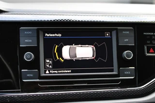 Volkswagen Polo 1.0 TSI LIFE **NL-Auto** Parkeersensoren v.a. / apple carplay / android / 38
