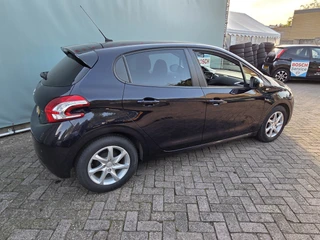 Peugeot 208 1.2 e-VTi Style NAVI TEL PDC CRUISE CONTROL / 4