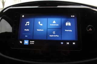 Toyota Aygo X PULSE APPLE/ANDROID STOELVERWARMING KEYLESS CAMERA CLIMA 17"LMV EL-SPIEGELS PRIVACY-GLASS / 24