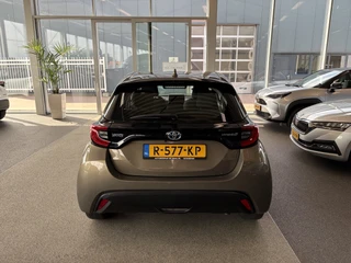 Toyota Yaris 1 .5 Hybrid Dynamic 5-drs. CAMERA/KEYLESS/NAVI/CARPLAY/16INCH / 20