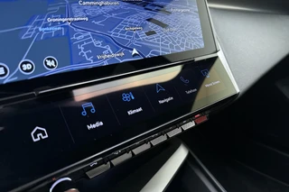 Peugeot 408 1.2 Hybrid 145 e-DCS6 GT | Adaptive Cruise Control | Matrix LED | Handsfree achterklep | Verwarmd stuurwiel | Camera | Apple Carplay & Android Auto | Navigatie | Keyless Entry & Start / 25