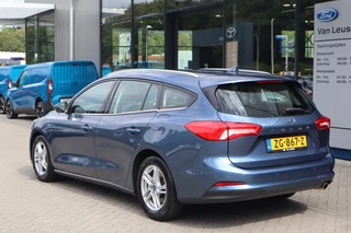 Ford Focus Wagon BUSINESS APPLE/ANDROID PARK-SENSOREN WINTERPACK CLIMA LED ALL-SEASON KEYLESS / 4