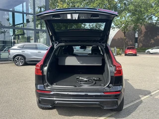 Volvo XC60 2.0 T6 Plug-in hybrid AWD Plus Black Edition LUCHTVERING | ELEK. TREKHAAK | STOEL + STOELVERWARMING | ACHTERBANK VERWARMD | HARMAN KARDON | RIJKLAAR | FABRIEKS GARANTIE T/M 7-2027 | PANO | / 13