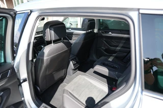 Volkswagen Passat 1.4 TSI PHEV GTE Highline Pano, Trekhaak,Carplay / 23