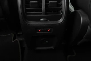 Ford Kuga 2.5 PHEV Vignale  Trekhaak, Head up display! B&O / 44