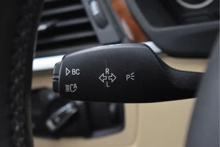 BMW 3 Serie Touring 320i xDrive High Executive M 184 pk  | Vol | HUD | Elekt.haak | Keyless | Open dak | Camera | LED/Xenon | LM-Velgen 19" / 46