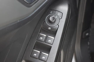 Ford Focus Wagon 1.0 EcoBoost Hybrid Connected Navigatie | Carplay | Cruise | Airco | 12 mnd BOVAG garantie | / 15