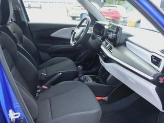 Suzuki Swift 1.2 Comfort Smart Hybrid / 34