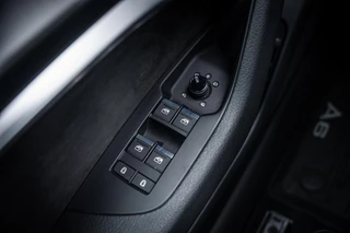 Audi A6 Avant 55 TFSI E quattro Competition S-line | Panoramadak | Stuur + stoelverwarming | Memory Seats | Leder | Appconnect | / 21