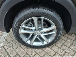 MG EHS 1.5 TGDI PHEV HYBRID LUXURY  SoH 97,87% !! | Leder | 360 Camera | Dodehoeksensoren / 38