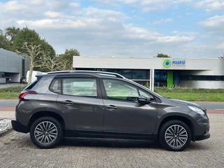 Peugeot 2008 1.2 Puretech Active Goed onderhouden ''Trekhaak - PDC - Infotainment '' / 4