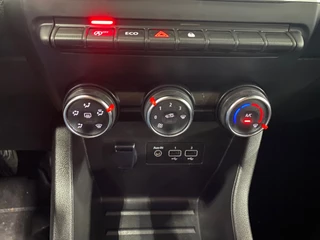 Renault Clio 1.0 TCe Zen/ Nederlandse auto/ Parkeersensoren achter/ Airco/ Apple carplay/ Android / 20