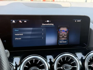 Mercedes-Benz GLA 250 e Business Solution AMG / 32