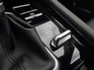 Jeep Compass 4xe 240 Plug-in Hybrid Electric Summit | Apple-Android | Parkeercamera | Stoelventilatie / 20