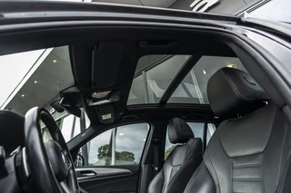BMW X3 xDrive20i High Executive  | Pano | Trekhaak | Head-up / 14