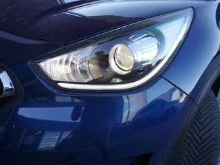 Kia Niro 1.6 GDi Hybrid ExecutiveLine | Automaat | Dodehoek detectie | Adaptieve Cruise | Stoelverwarming | Lederenbekleding | Camera | Xenon verlichting | Parkeersensoren | Navigatie / 31
