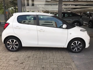 Citroën C1 1.0 VTi Shine Achteruitrijcamera | Navi | Airco / 5