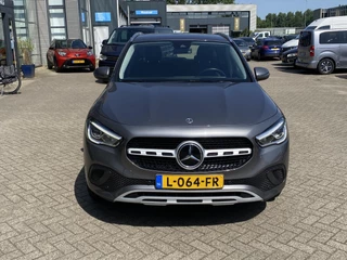 Mercedes GLA 200 163pk 7G-DCT Business Solution / 4