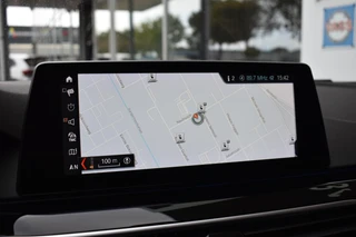 BMW 5-serie 530e iPerformance ECC LMV NAVI LED / 38