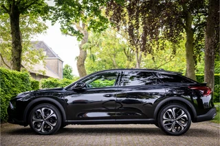 Citroën C5 X 1.2 PureTech Plus  Head Up 19" / 4