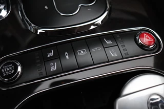 Bentley Flying Spur 6.0 W12 | LEDER | SCHUIFDAK | KERAMISCH | NAIM SOUNDSYSTEM | ENTERTAINMENT ACHTERIN | STOELVERKOELING/VERWARMING | MASSAGE | CAMERA | AIRCO | CRUISE | NAVI | / 67