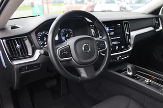Volvo V60 2.0 B3 Momentum Advantage|Automaat|Trekhaak|Applecarplay/android auto|Camera|Cruise control / 8