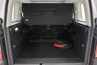Citroen ë-Berlingo Feel L1 50 kWh | Geen kilometers | Apple Carplay/Android Auto | Parkeersensoren | DAB Radio | Cruise control | Veel ruimte | Metaallak | Armsteun / 15