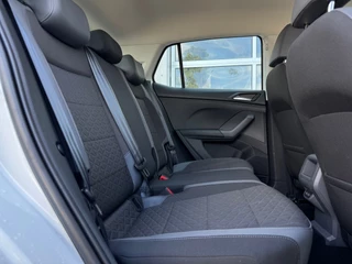 Volkswagen T-Cross 1.0 TSI Style * Virtual Cockpit * Stoelverwarming * Carplay / 21