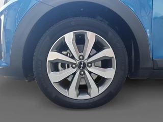 Kia Stonic 1.0T DynamicLine | Camera | Climate control | Apple Carplay / Android Auto | Cruise control | Parkeersensoren achter | Lichtmetalen velgen 16inch | / 10