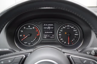 Audi Q2 30 TFSI Design Pro Line Plus | Stoelverwarming | Cruise | Navi | Climate / 23