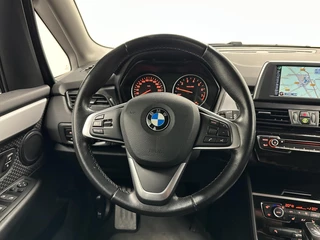 BMW 2-serie Active Tourer 218i Luxury AUTOMAAT CRUISE / 18