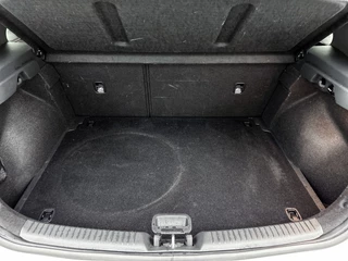 Hyundai I30 1.0 T-GDi MHEV Comfort Smart | Camera | Navigatie | Stoel-/Stuurverwarming | CarPlay | Cruise Control / 33