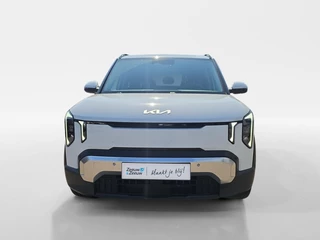 Kia EV2 Plus 42.2 kWh | Navigatie | Climate control | Stoel + Stuurverwarming | Parkeer sensoren voor + achter | Parkeer camera achter | DEMO / 9