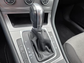 Volkswagen Golf 1.2 TSI 5 DRS DSG PDC LM AIRCO Automaat / 21