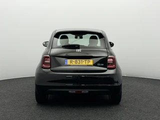 Fiat 500 Icon 42 kWh 3-Fase SOH 92% Navigatie | Carplay&Android | 85KW Snellaadvermogen / 29
