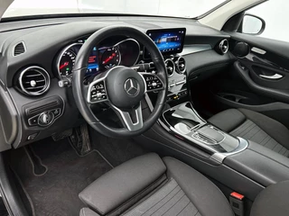 Mercedes-Benz GLC-klasse 300e 4MATIC Business Solution Luxury CAMERA | TREKHAAK | NAVI & CARPLAY / 29