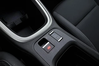 Jeep Avenger Summit 54 kWh | SOH: 98% | Climate & Adaptive Cruise Control | Achteruitrijcamera | Dodehoek detectie | Apple carplay/Android Auto | / 20
