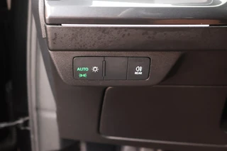 Audi Q4 Sportback e-tron 40 204pk S Edition 77 kWh SOH 91% Stoelverwarming Camera HUD Keyless ACC S-Line / 16