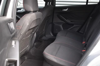 Ford Focus WAGON 1.0 ECOBOOST HYBRID ST LINE STYLE / WINTERPAKKET / KEYLESS / LED PAKKET / 32