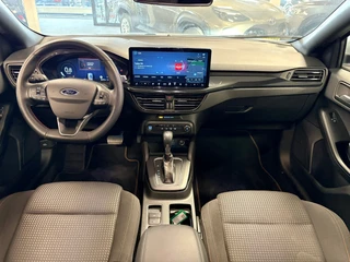 Ford Focus Wagon 1.0 EcoBoost Hybrid ST Line X automaat / Camera / cruise / stoel en stuurverwarming / 18