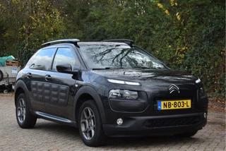 Citroën C4 Cactus 1.2 PureTech Shine Airbump Blackline  | NL-Auto | Nav | Cruise Control | PDC achter | LM-Velgen allweather | NAP | Distributie vervangen / 5