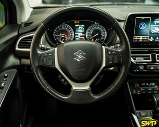 Suzuki S-Cross 1.5 Hybrid Style | Leer | Pano | Navi | 360 cam | Keyless | Full option / 10