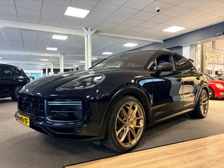 Porsche Cayenne Coupé 4.0 Turbo GT 641pk / Carbon dak / carbon pakket / 22inch / keramisch / dealer onderhouden / 2