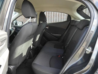 Mazda 2 1.5 Skyactiv-G Dynamic / 10