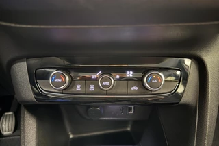 Opel Corsa 1.2 Level 3 Elegance 100 Pk | Navigatie | Lichtmetalen velgen | Climate control | Parkeersensoren | Camera | LED / 28