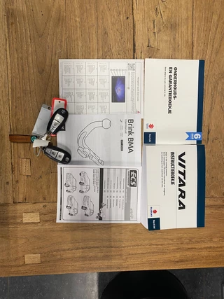 Suzuki Vitara 1.4 Boosterjet Style Smart Hybrid/ Nederlandse auto/ Afneembare trekhaak/ Pano/ Parkeersensoren/ Achteruitrijcamera / 50