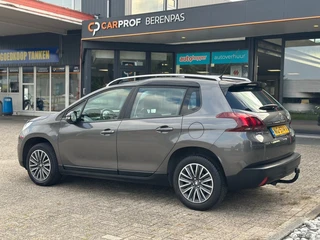 Peugeot 2008 1.2 Puretech Active Goed onderhouden ''Trekhaak - PDC - Infotainment '' / 11