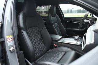 Audi RS6 Avant 4.0 TFSI quattro  Nardo Ceramic Pano Trekh Sportuitl HUD ACC Dynamic+ 4WS / 73